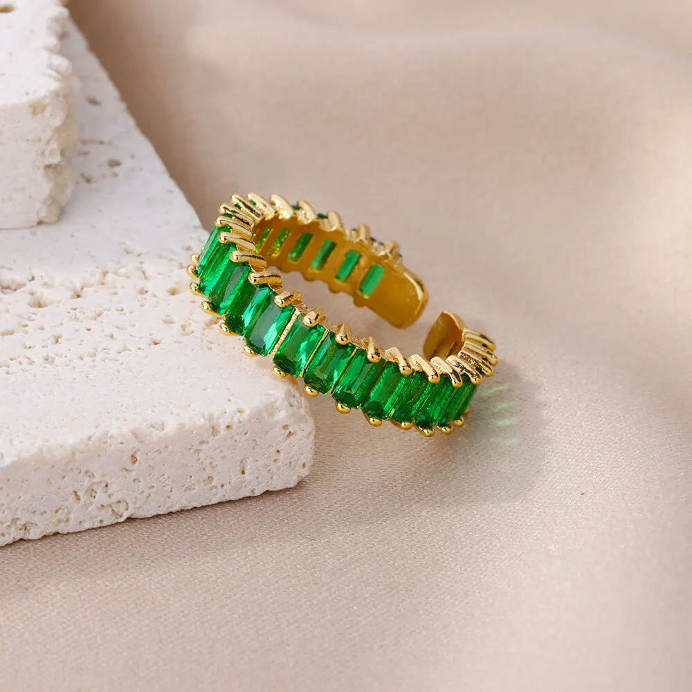 Eenvoudige elegante ring
