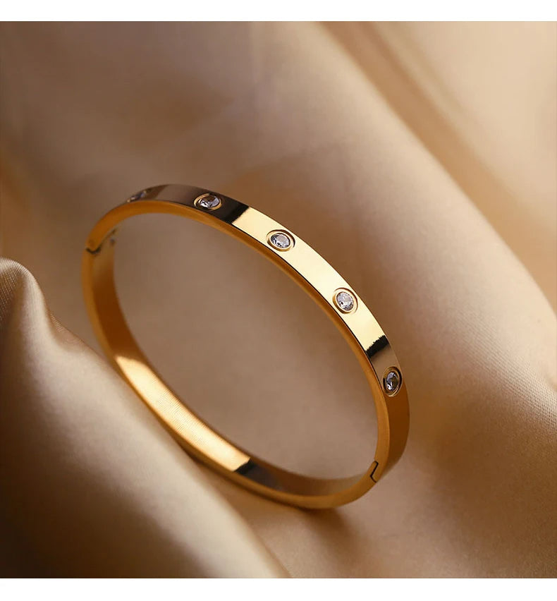 Gentle Bloom Bracelet