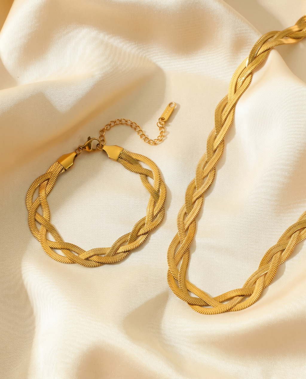 Whispering Sands Set, close-up of braided texture | Whispering Sands set, close-up van de gevlochten structuur