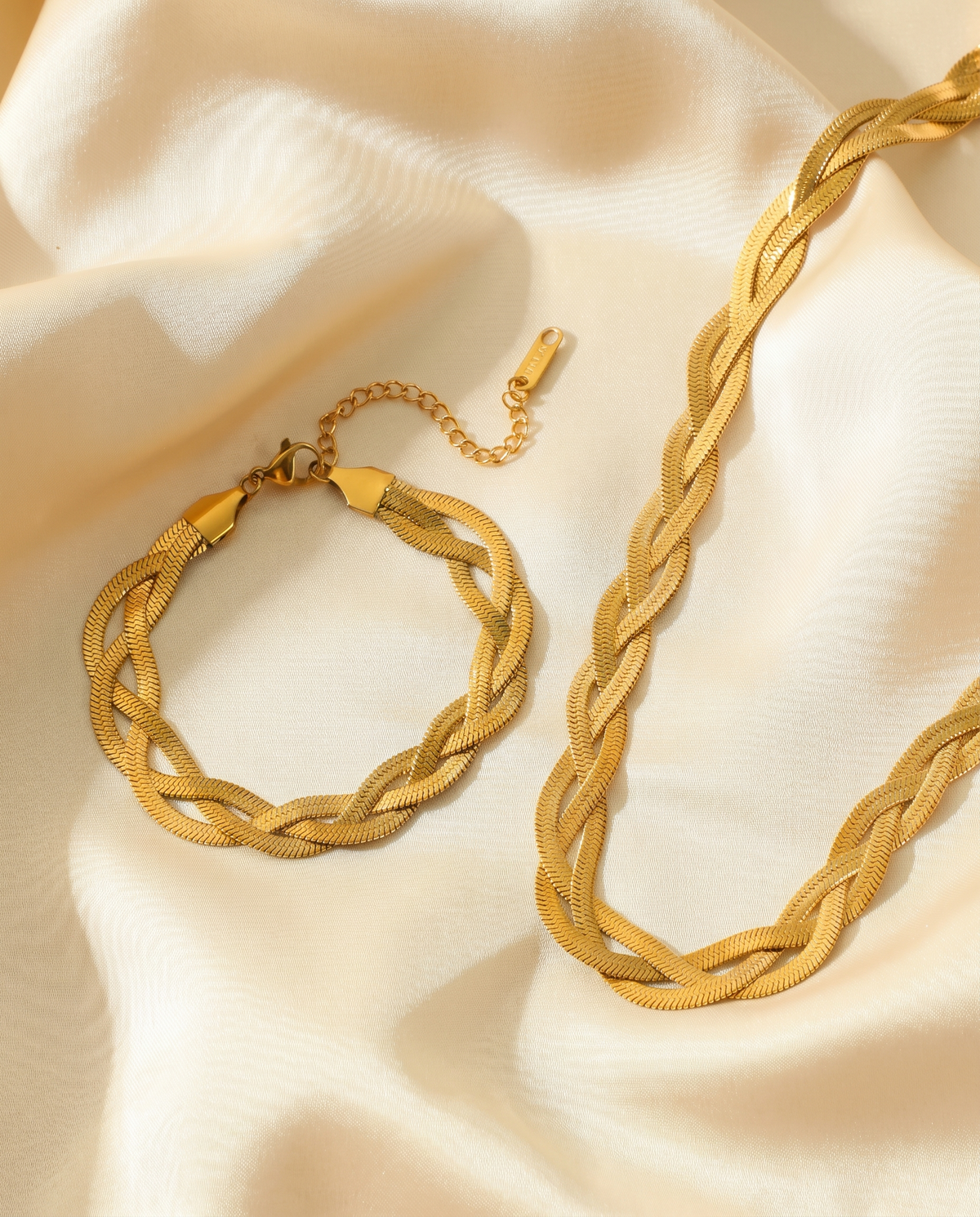 Whispering Sands Set, close-up of braided texture | Whispering Sands set, close-up van de gevlochten structuur