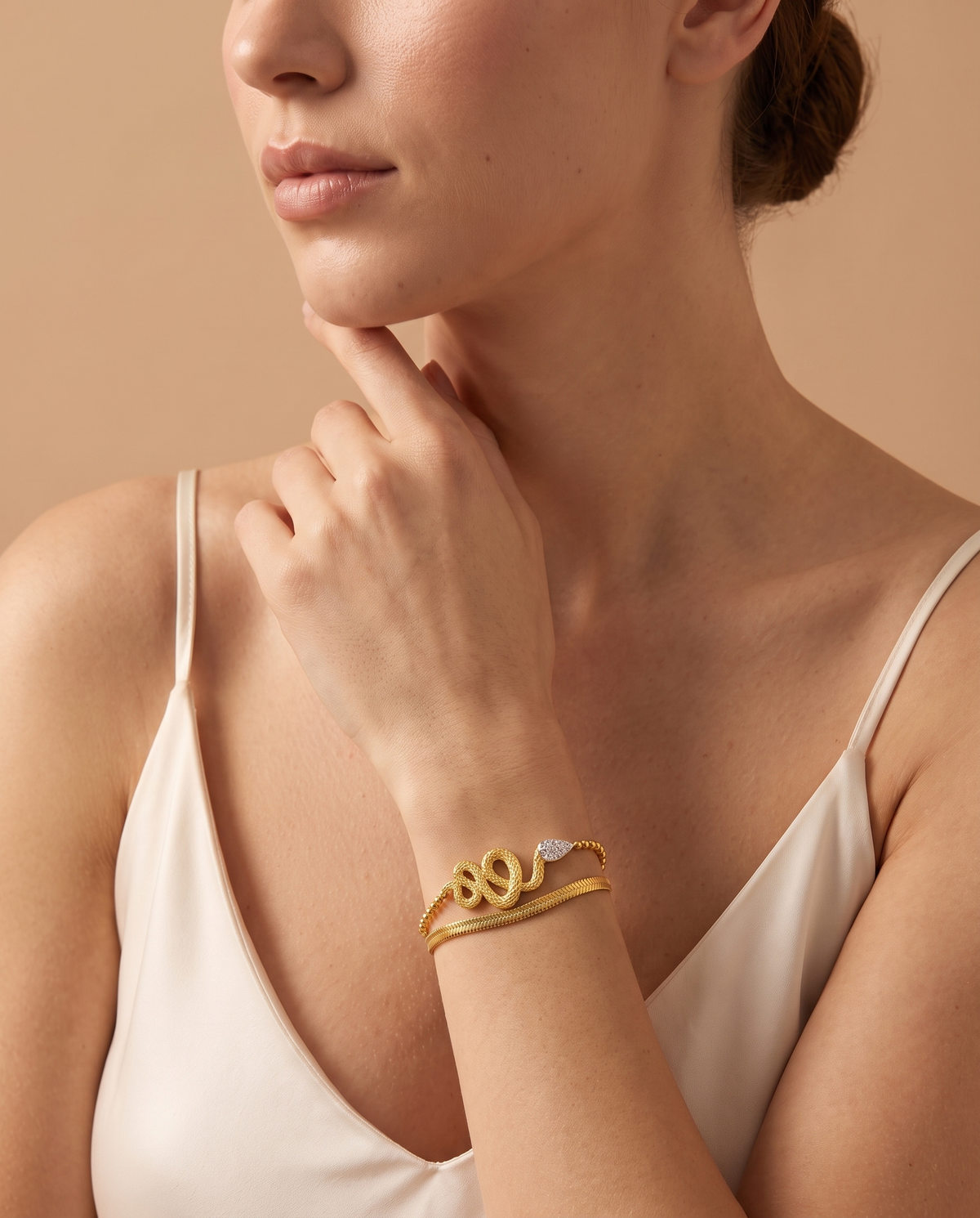 Brilliant Day Bracelet, lifestyle on model | Brilliant Day armband, lifestyle op model