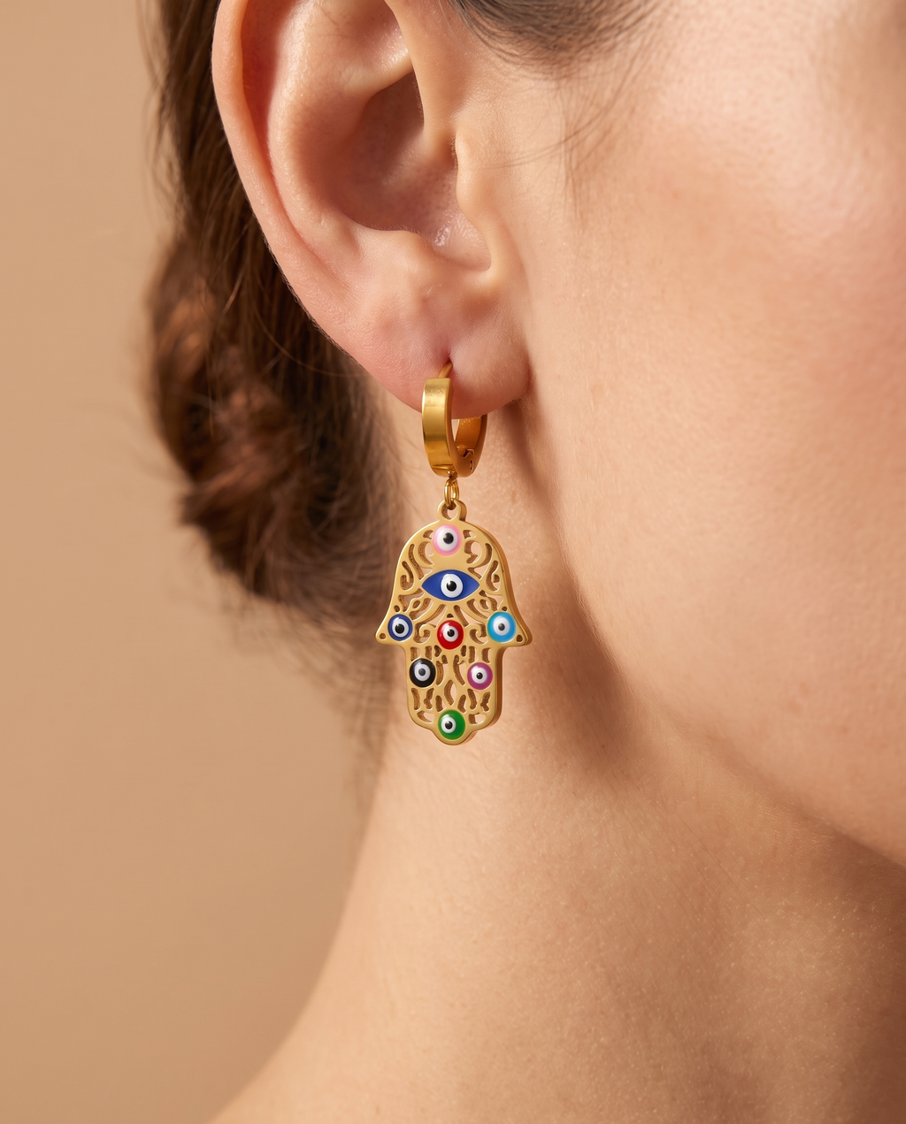 Soft Brilliance Earring, close-up detail | Soft Brilliance oorbellen, close-up detail