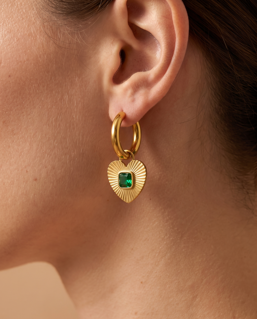 Ocean Grace Earring, close-up detail | Ocean Grace oorbellen, close-up detail