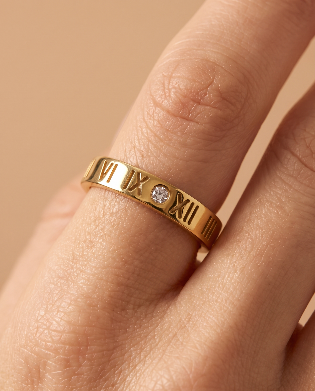 Warm Glow Ring, close-up detail | Warm Glow ring, close-up detail