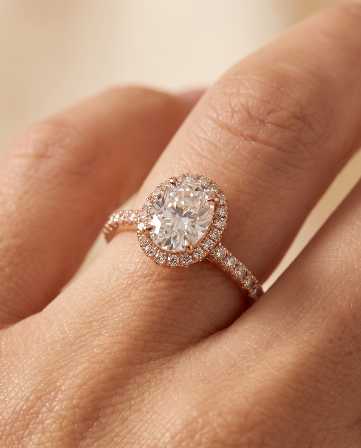 Pure Shine Ring, close-up detail | Pure Shine ring, close-up detail