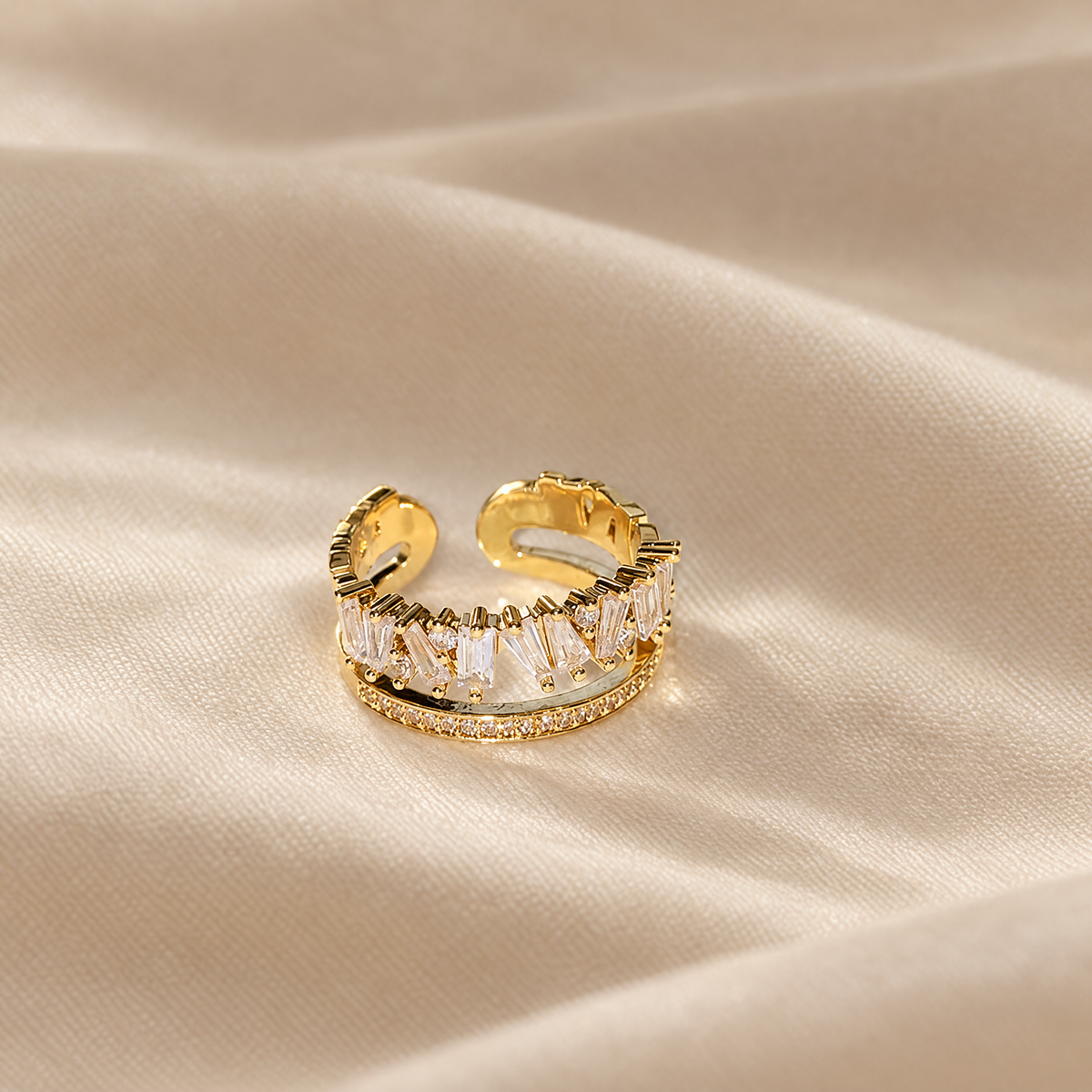 Evening Glow Ring, gold-tone